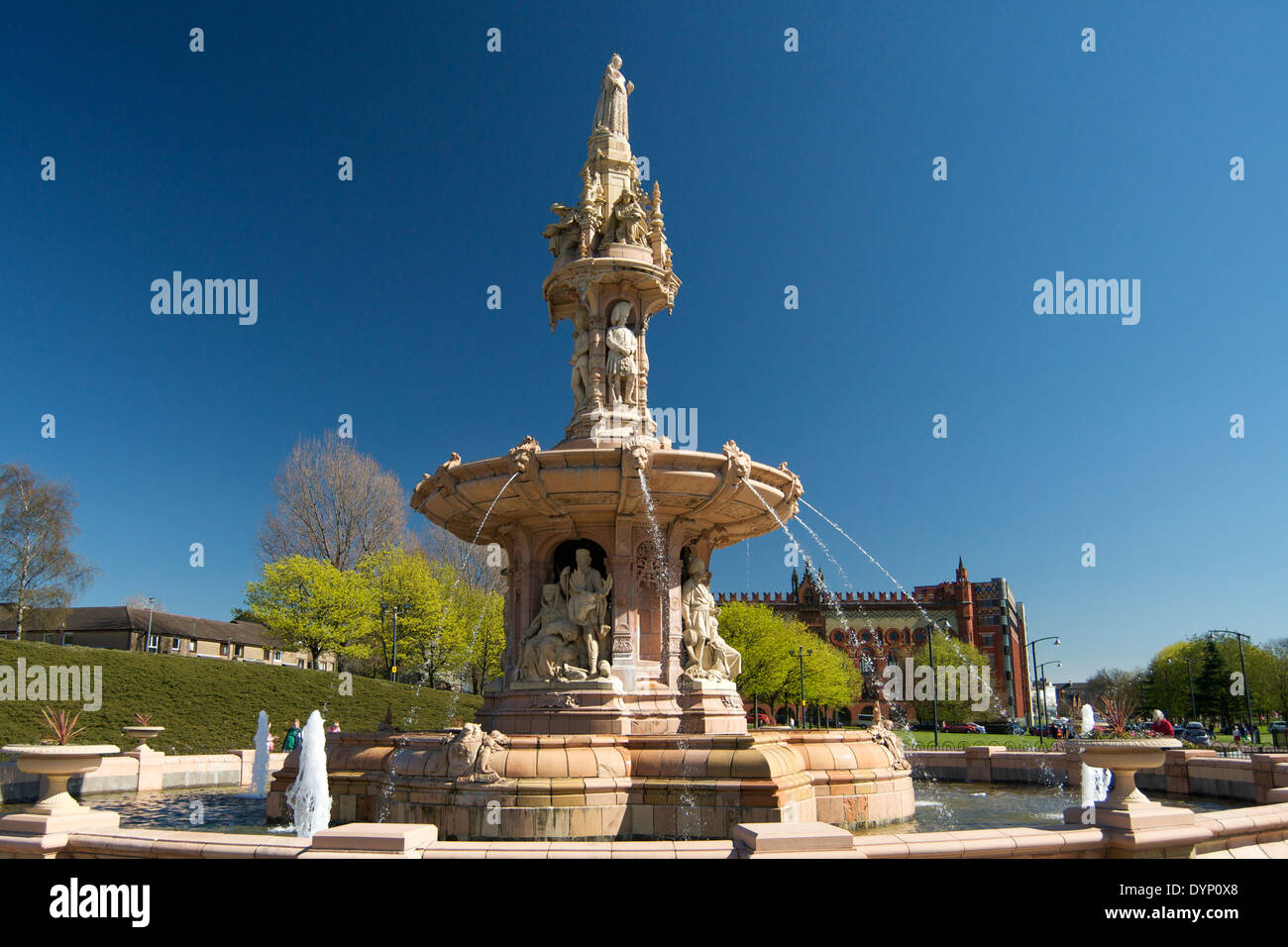 La fontaine Doulton sur Glasgow Green, Glasgow. Banque D'Images