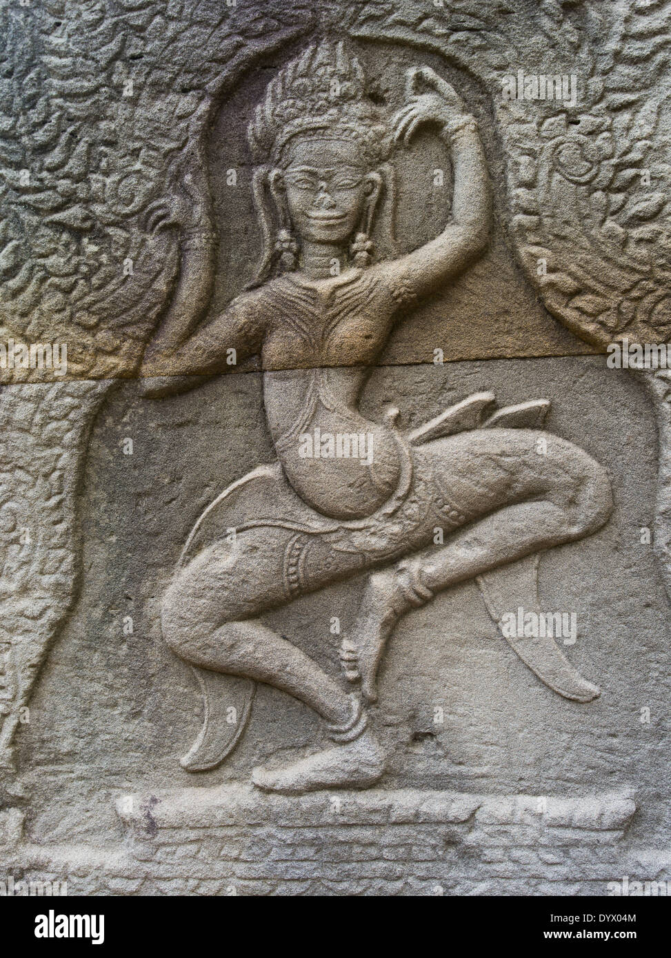 Bas-reliefs de grès d'Apsara à Banteay Kdei monastère bouddhiste / Temple ruins. Siem Reap, Cambodge Banque D'Images