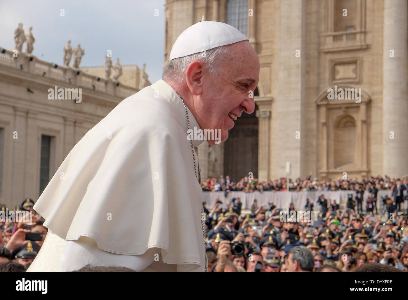 Rome Vatican la place Saint-Pierre, le Pape François, Audience Générale du 19 mars 2014 Banque D'Images
