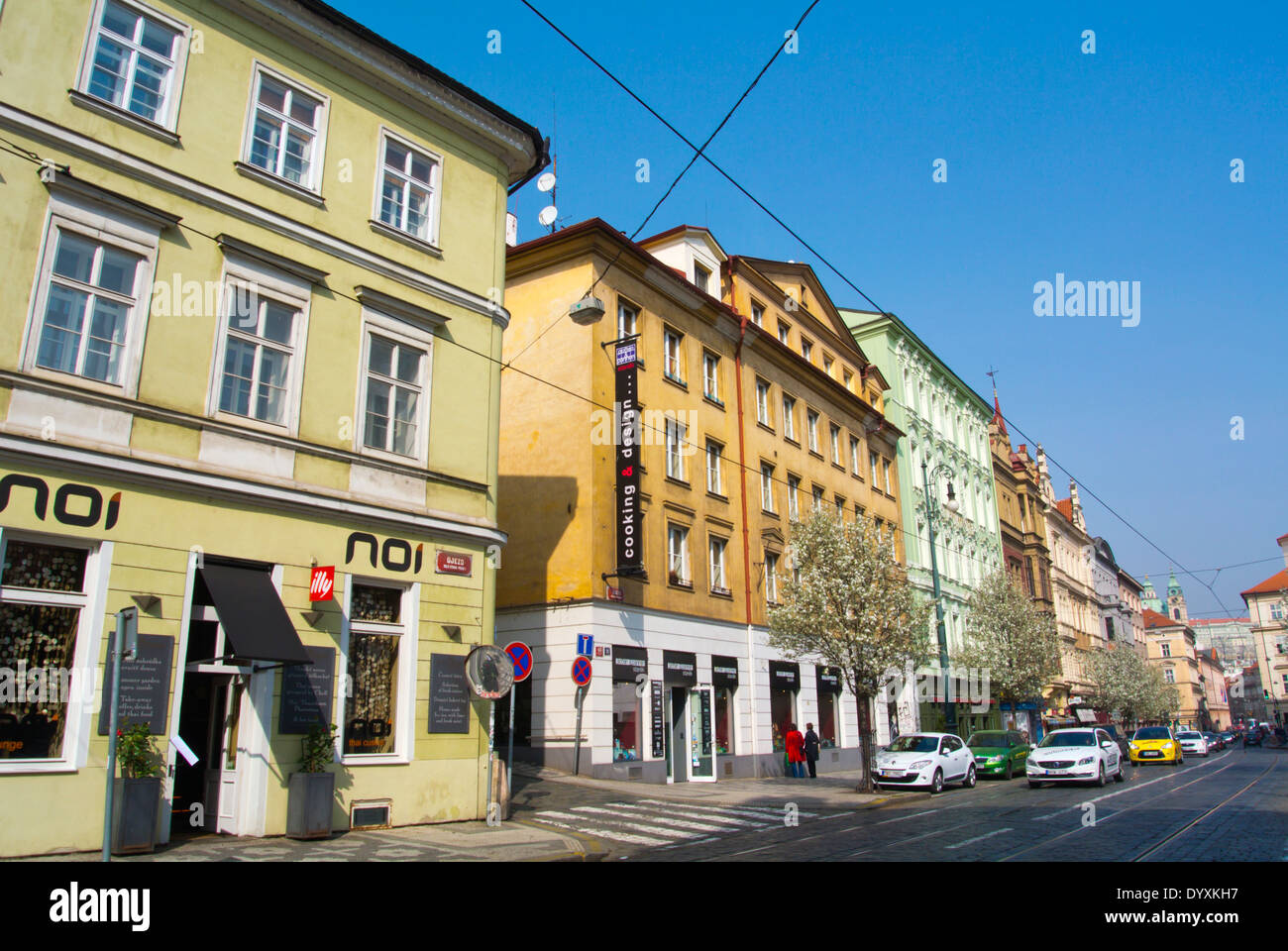 La rue Ujezd, quartier de Mala Strana, Prague, République Tchèque, Europe Banque D'Images