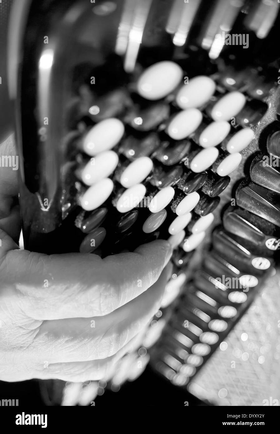 Joueur d'harmonica Banque d'images noir et blanc Alamy
