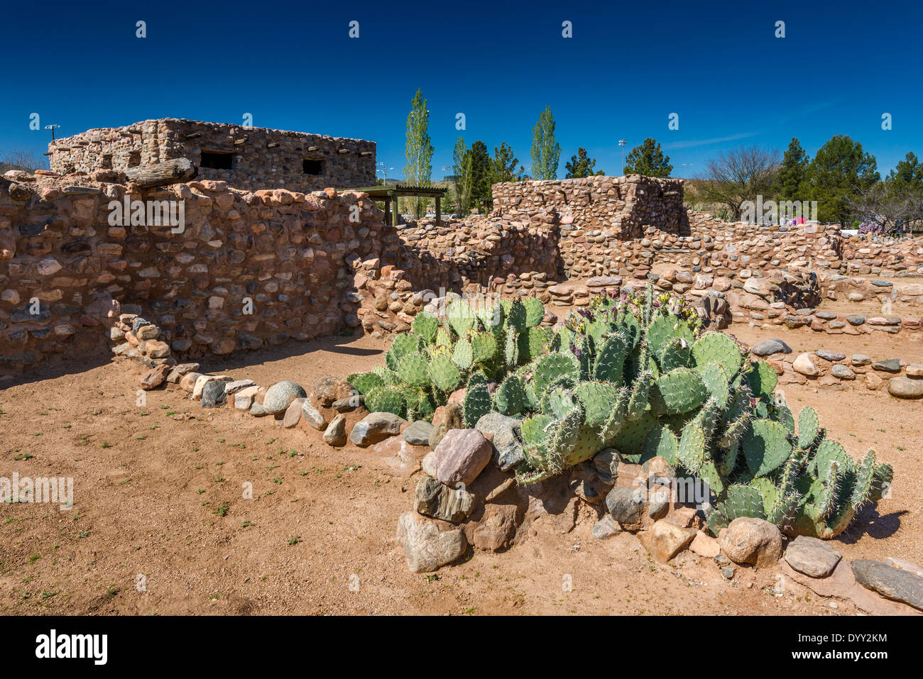 Besh-Ba-Gowah parc archéologique, un 14ème siècle reconstruit partiellement indien Pueblo Salado ruine, en Globe, Arizona, USA Banque D'Images