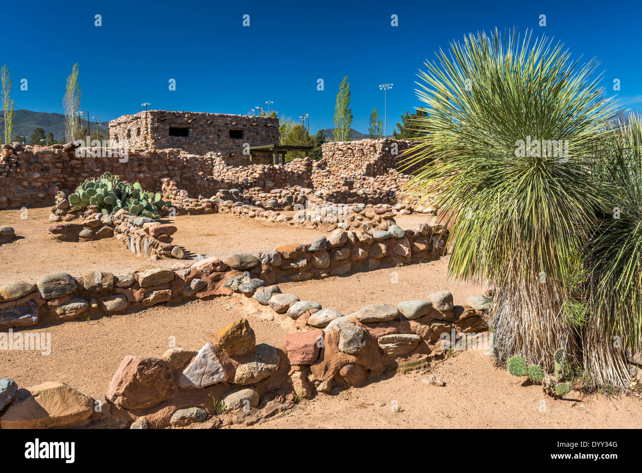 Besh-Ba-Gowah parc archéologique, un 14ème siècle reconstruit partiellement indien Pueblo Salado ruine, en Globe, Arizona, USA Banque D'Images