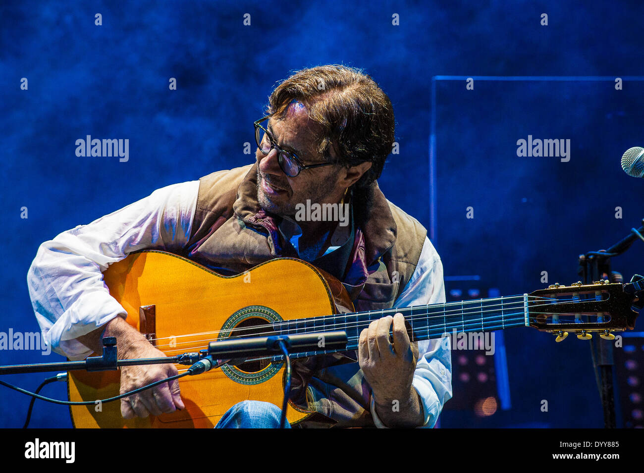 Turin, Italie. Apr 27, 2014. Torino Jazz Festival 27 avril 2014 - Al Di Meola Playng Beatles et plus -Al Di Meola Crédit : Realy Easy Star/Alamy Live News Banque D'Images