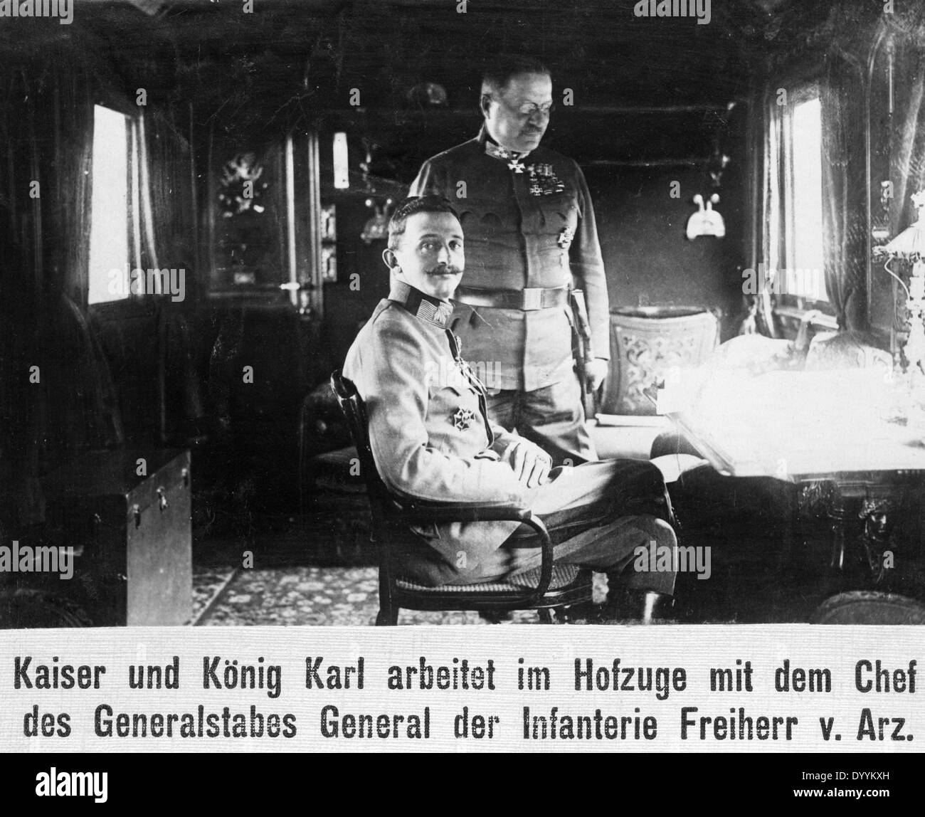 L'Empereur Charles I. et Baron von Arz dans le train de la cour, 1918 Banque D'Images