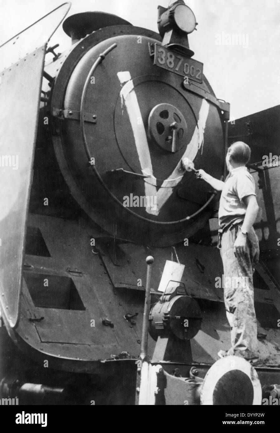 Chemins de 'V' signe sur une locomotive, 1941 Banque D'Images