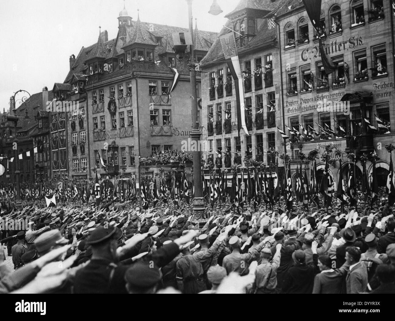 À la foule "Nuremberg Ralley de victoire', 1933 Banque D'Images