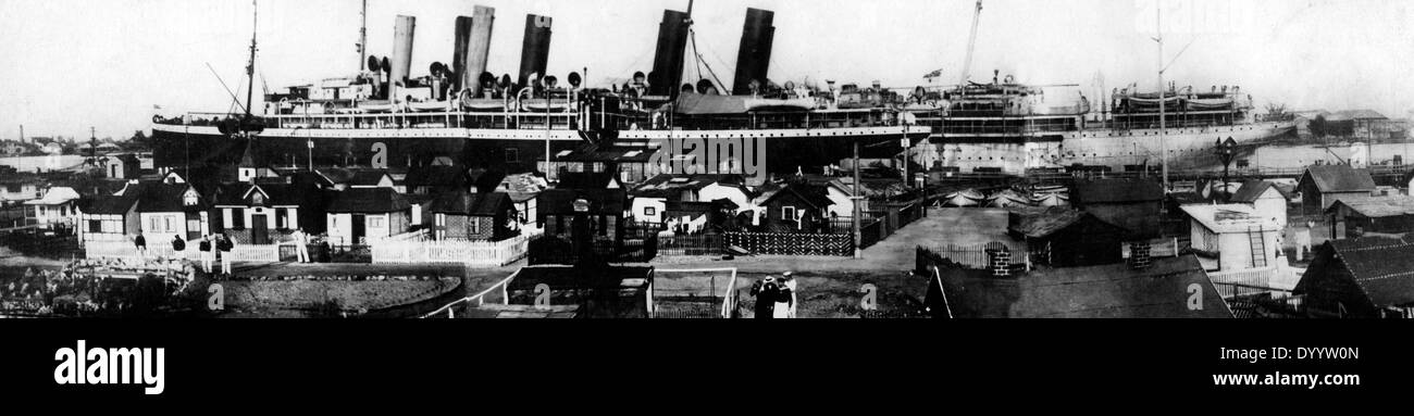 Croiseurs auxiliaires allemands à Norfolk, 1916 Banque D'Images