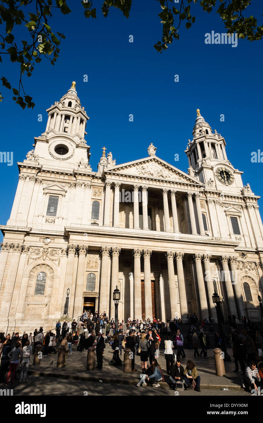 La Cathédrale St Paul à Londres Royaume-Uni Banque D'Images