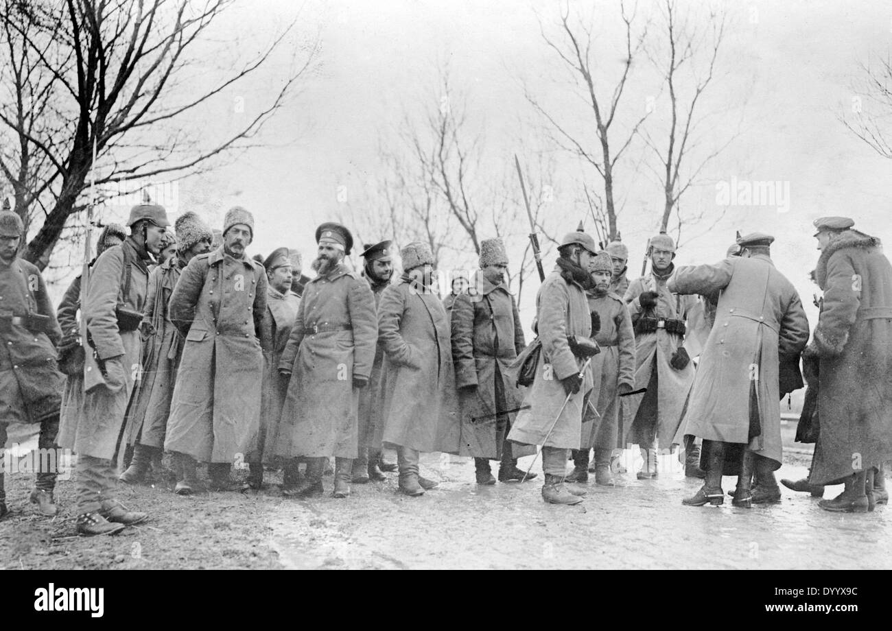 Des officiers russes captifs en Mazurie, 1915 Banque D'Images