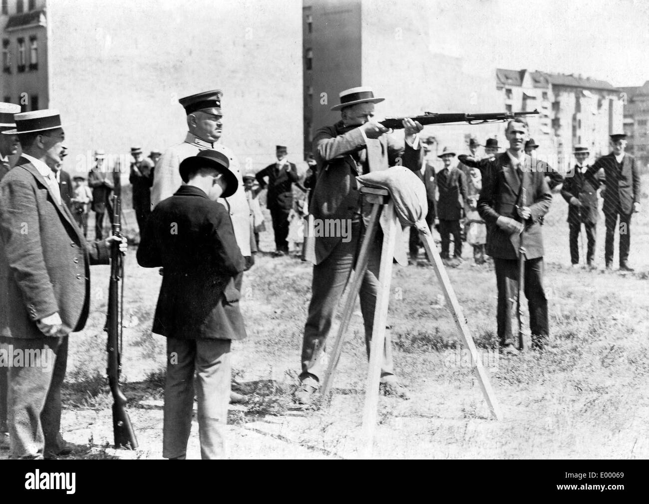 L'entraînement au tir dans Berlin, 1914 Banque D'Images