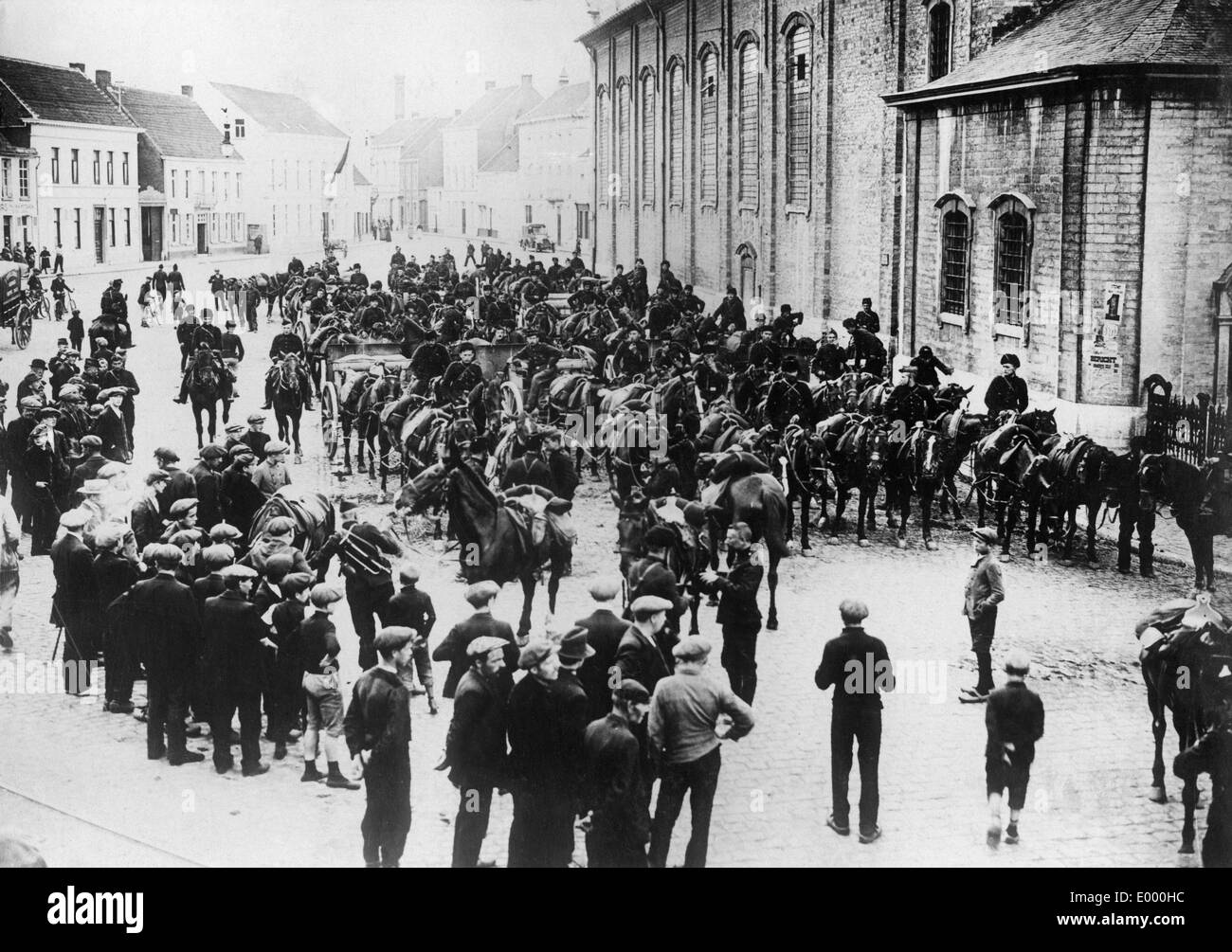 L'artillerie belge en attente, 1914 Banque D'Images