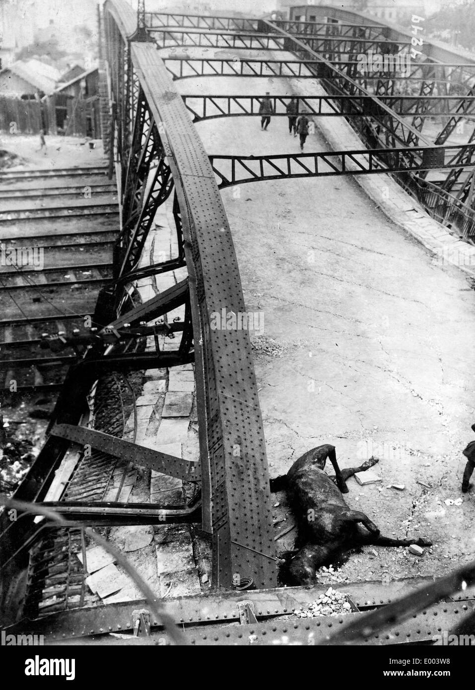 Pont dynamité à Ternopil, 1917 Banque D'Images