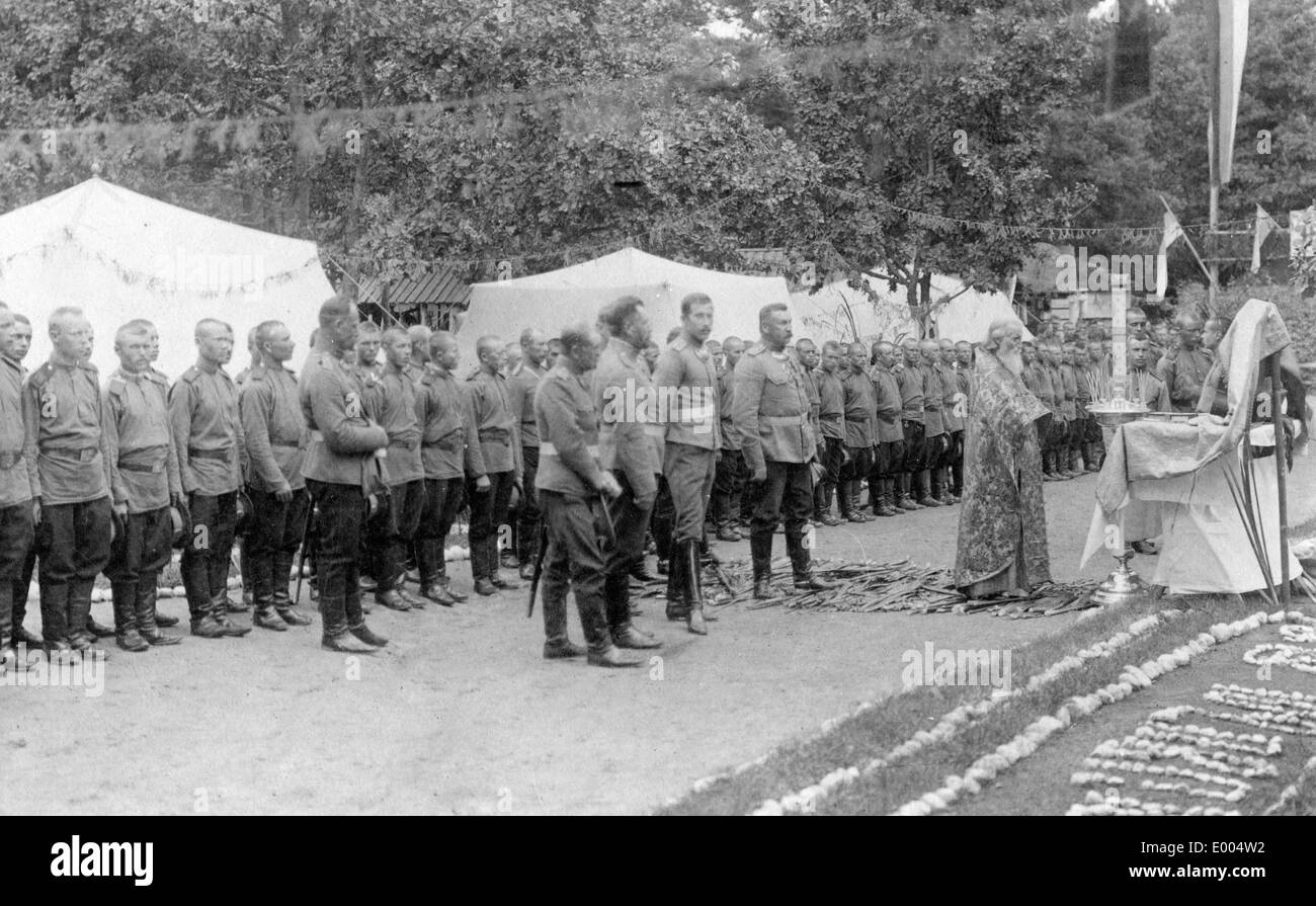 Culte orthodoxe russe dans le domaine, 1915 Banque D'Images
