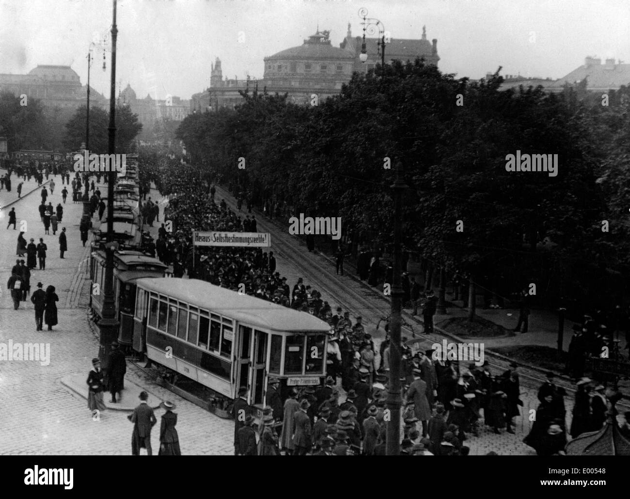 Manifestation contre l'Édit de Saint Germain, 1919 Banque D'Images