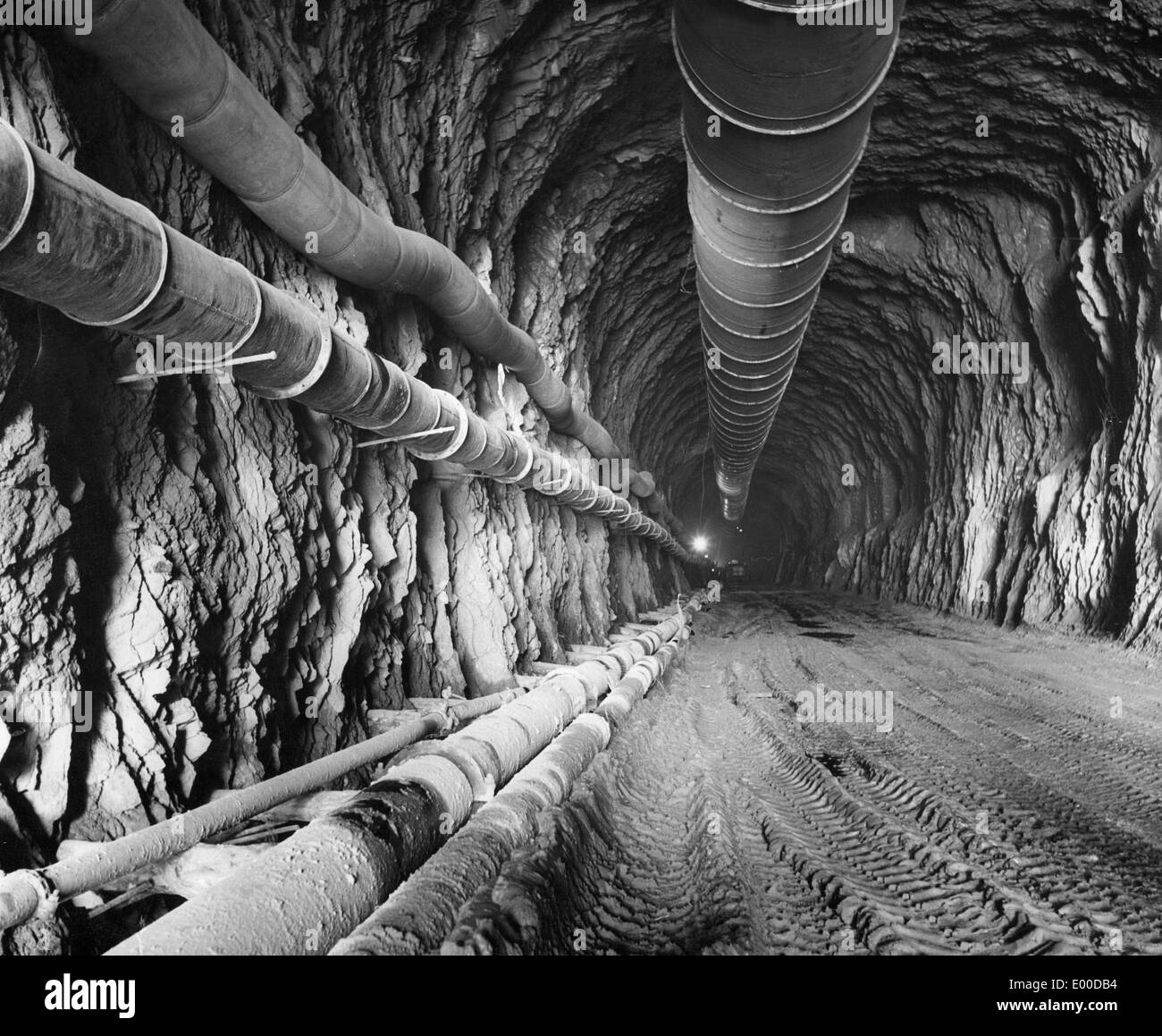 Le Tunnel du Mont Blanc en construction, 1959 Banque D'Images