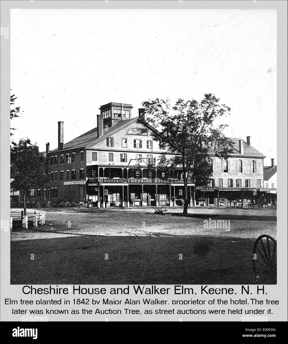 Cheshire House, situé sur main Street à Keene, New Hampshire, était autrefois un hôtel de premier plan. J.A. French y a mené des ventes aux enchères, et le bâtiment est devenu un élément clé de l'histoire et de l'architecture de la communauté locale. Banque D'Images
