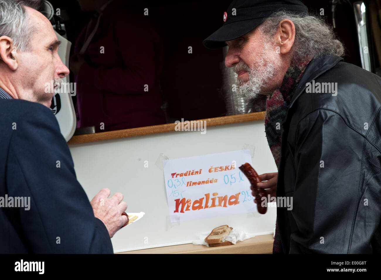 Les communistes tchèques célèbrent le 1er mai, le parti communiste, maison de vacances au centre de Prague Vystaviste Banque D'Images