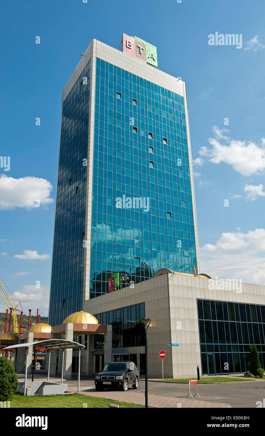 Centre d'affaires Samal Tours, siège de la Banque BTA, Almaty, Kazakhstan Banque D'Images