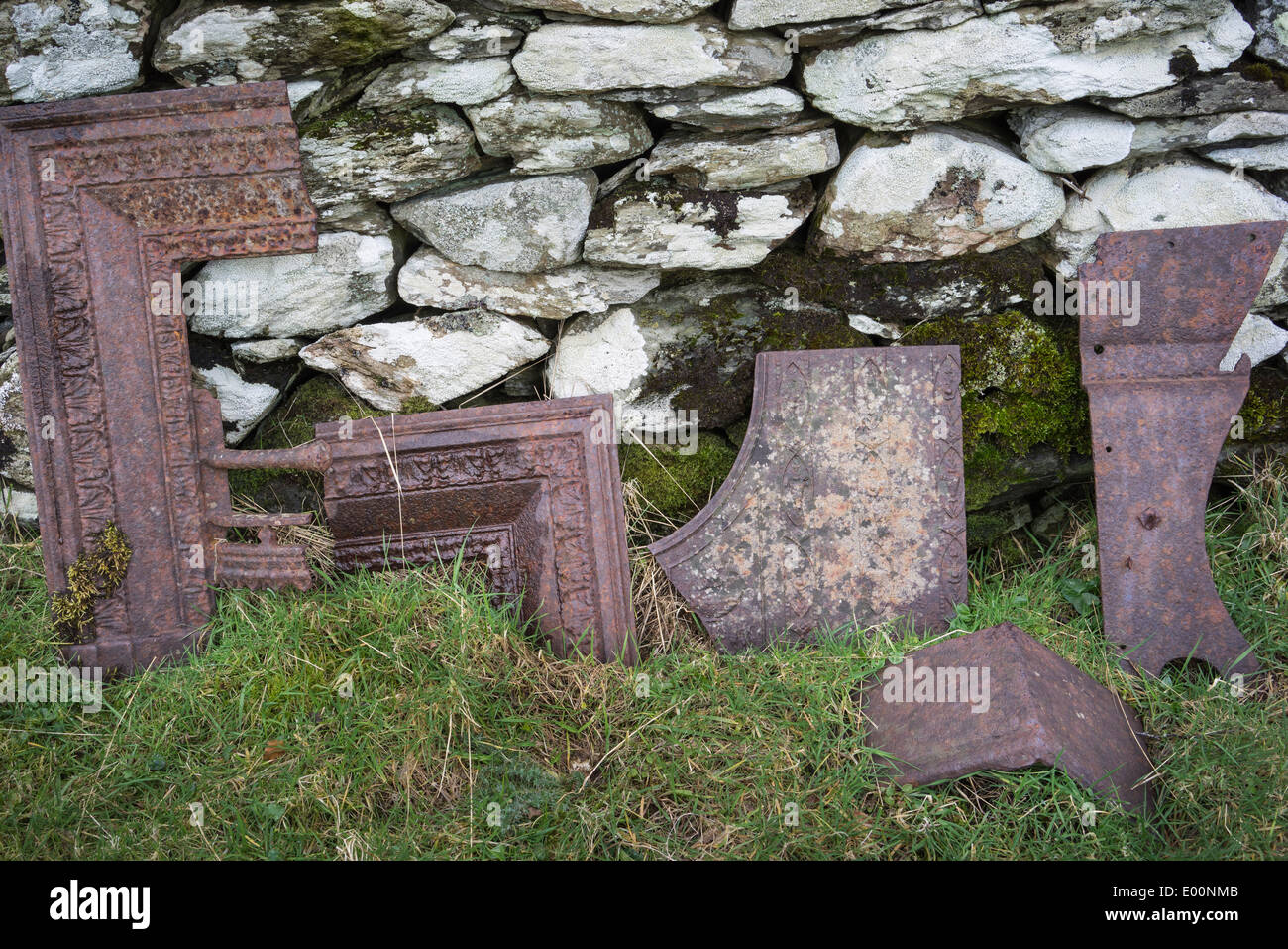 Cheminée fer à Arichonan surround canton effacée dans l'ouest de l'Argyll. Banque D'Images