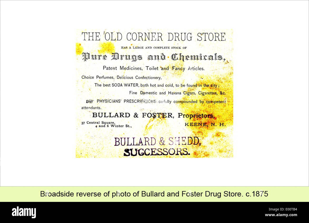 Bullard and Foster Drugstore, situé à Central Square à Keene, New Hampshire, était une entreprise locale de premier plan à la fin du XIXe et au début du XXe siècle. La photo illustre la présence historique de la pharmacie dans la communauté à cette époque. Banque D'Images