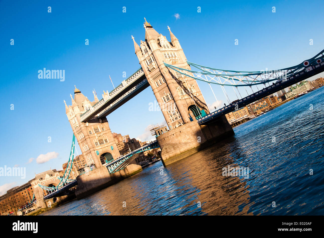 Tower Bridge à Londres Banque D'Images