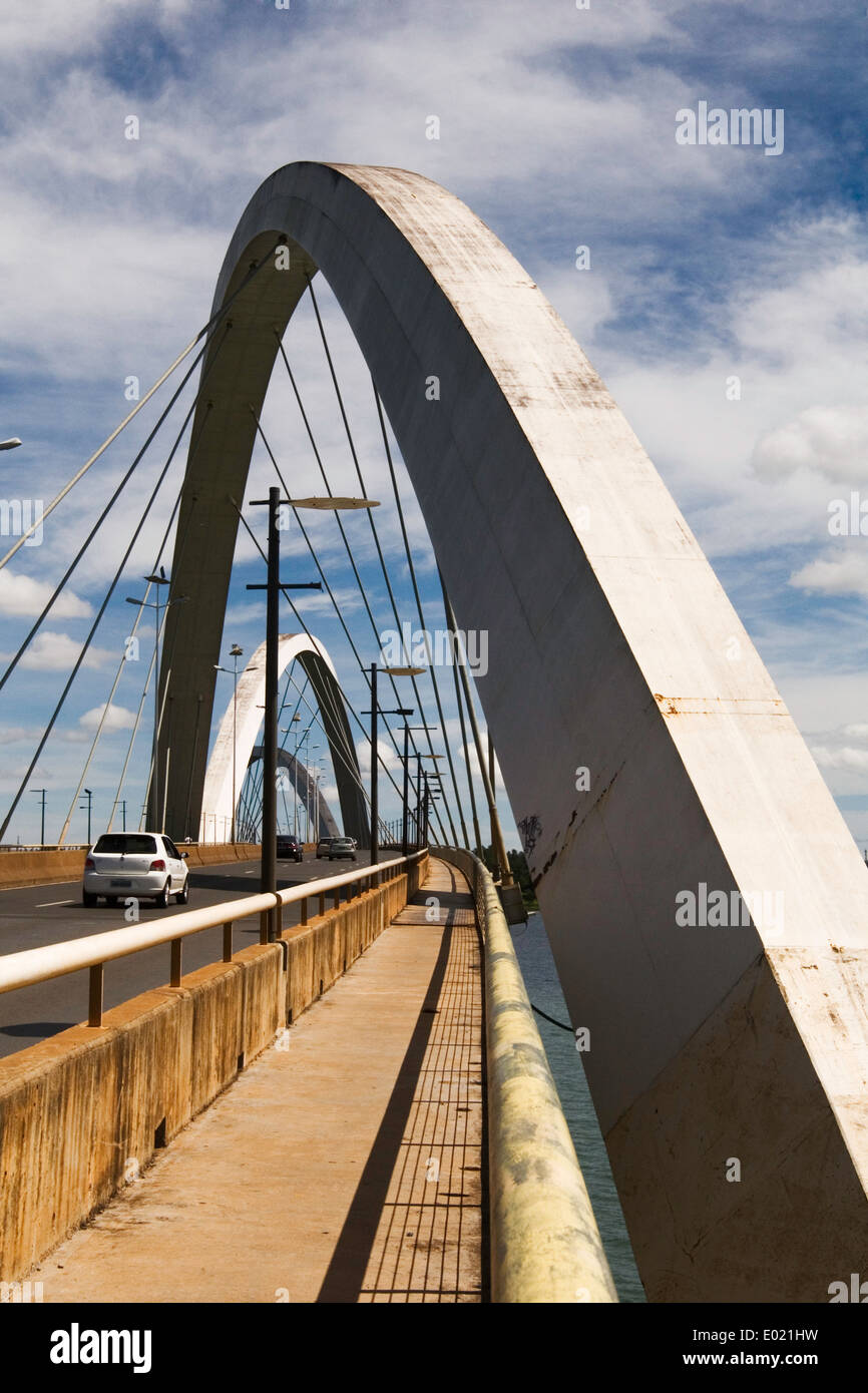 JK Bridge, Brasilia, Brésil Banque D'Images