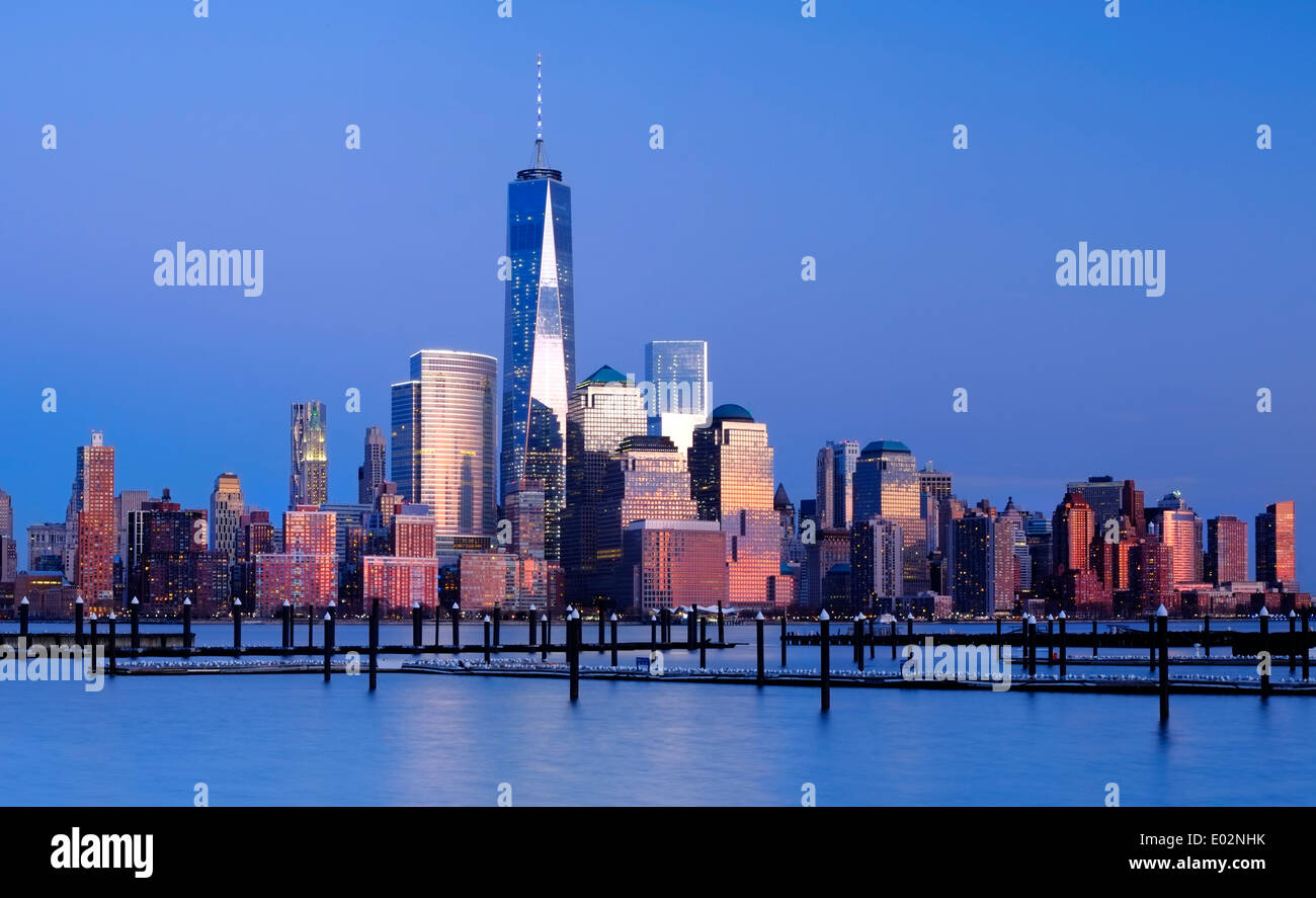 New York Skyline Vue sur le fleuve Hudson, New York, USA Banque D'Images