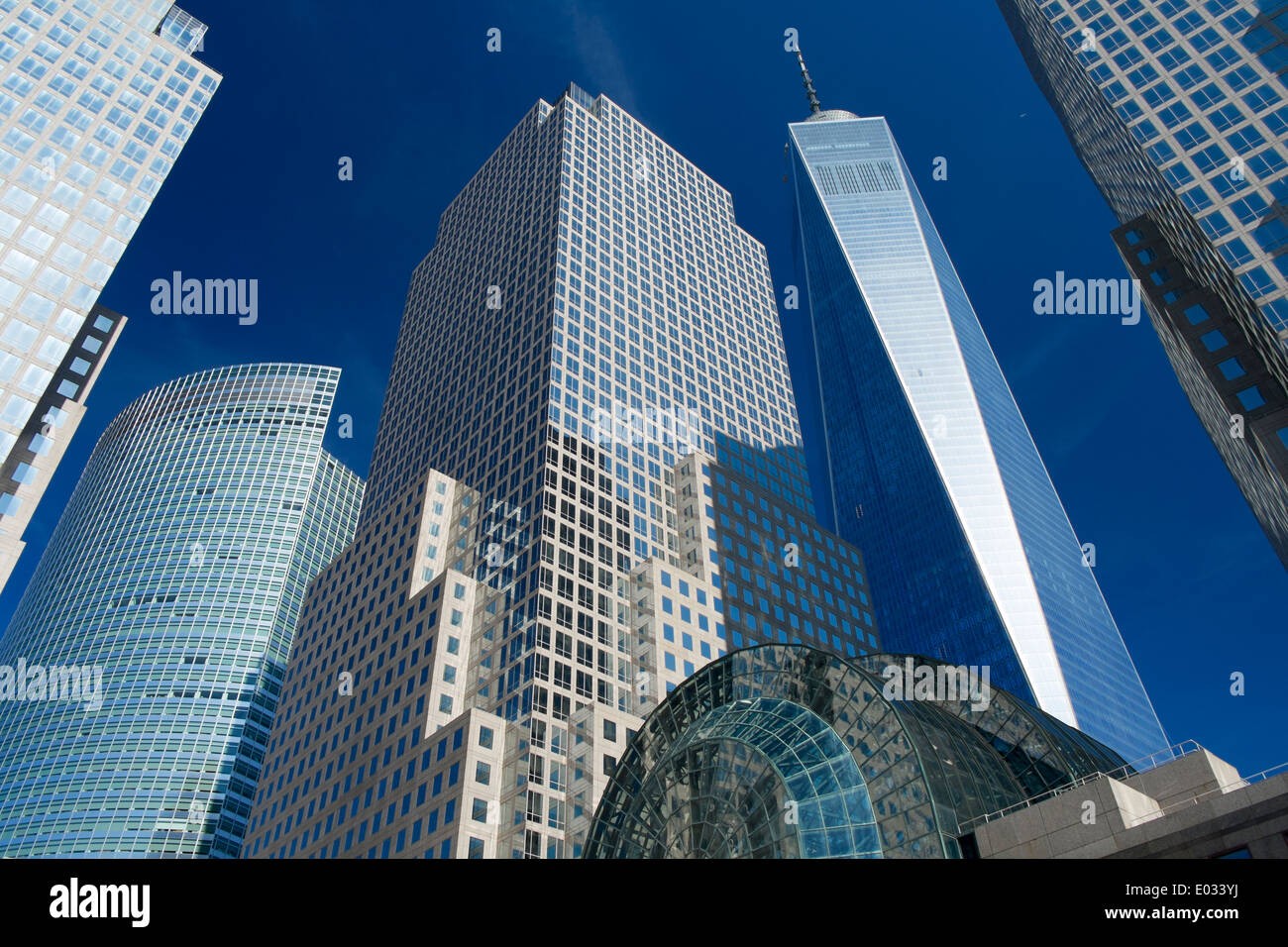 Immeubles de bureaux modernes, le quartier financier de Manhattan, New York Banque D'Images