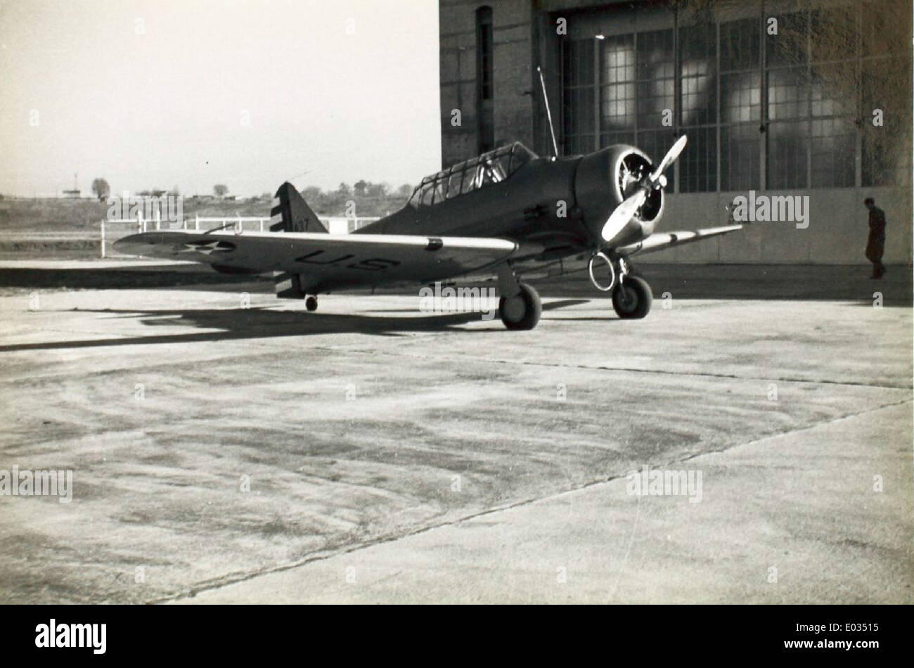 Le North American BC-1 était un avion de l'US Army Air corps conçu comme un avion d'entraînement biplace à la fin des années 1930 Il fut le précurseur du T-6 Texan, plus célèbre, et joua un rôle essentiel dans la formation des pilotes avant la seconde Guerre mondiale Banque D'Images