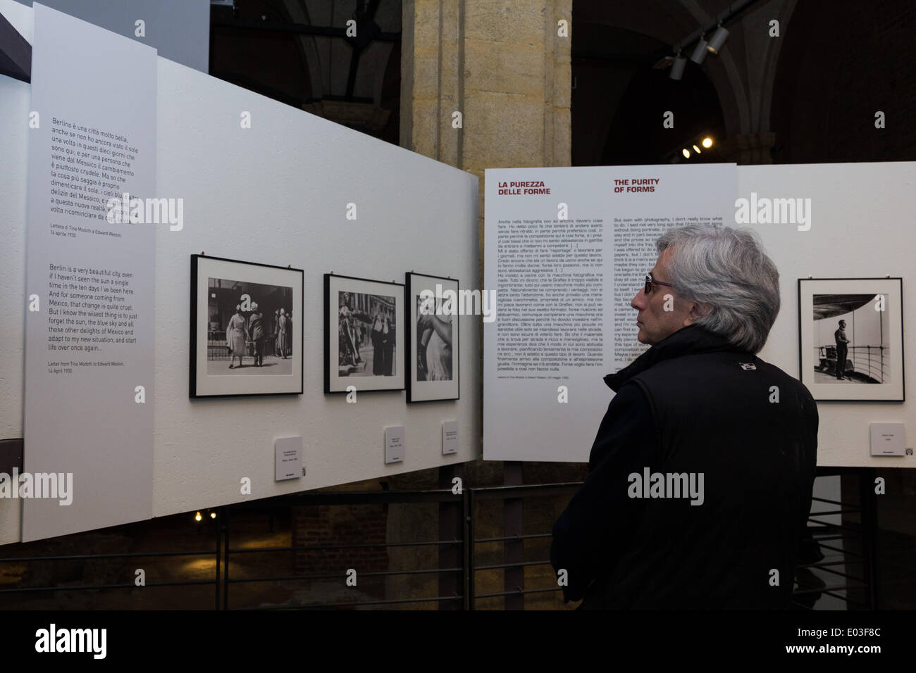 TURIN, ITALIE - 30 avril : du 1er mai au 5 octobre 2014, le Palazzo Madama accueille la rétrospective photographique dédié à Tina Modotti, dont l'exceptionnelle personnalité humaine, l'art et de la politique a fait l'un des plus célèbres photographes de femmes dans le monde. (Photo de Elena Aquila/Pacific Press) Banque D'Images