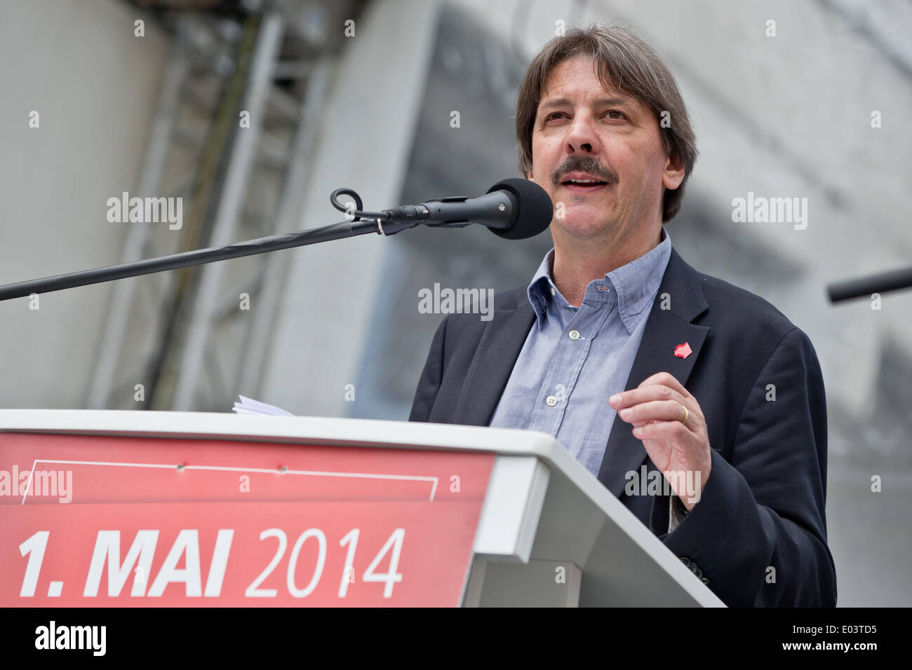 Paul Rechsteiner, Président de l'Union européenne, la Confédération suisse s'exprime au premier mai par la Confédération des syndicats allemands (DGB) à Nuremberg, Allemagne, 01 mai 2014. Des protestations et des manifestations ont lieu dans toute l'Allemagne pour marquer la Journée internationale du Travail. Photo : DANIEL KARMANN/dpa Banque D'Images