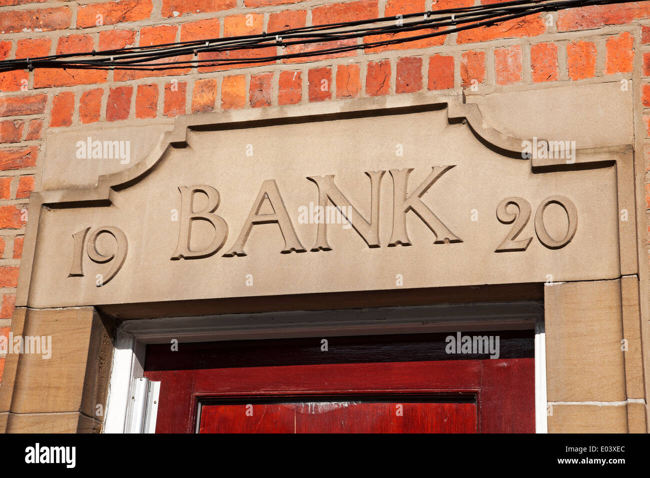 Gros plan de la vieille enseigne de banque traditionnelle générique extérieur North Yorkshire Angleterre Royaume-Uni GB Grande-Bretagne Banque D'Images