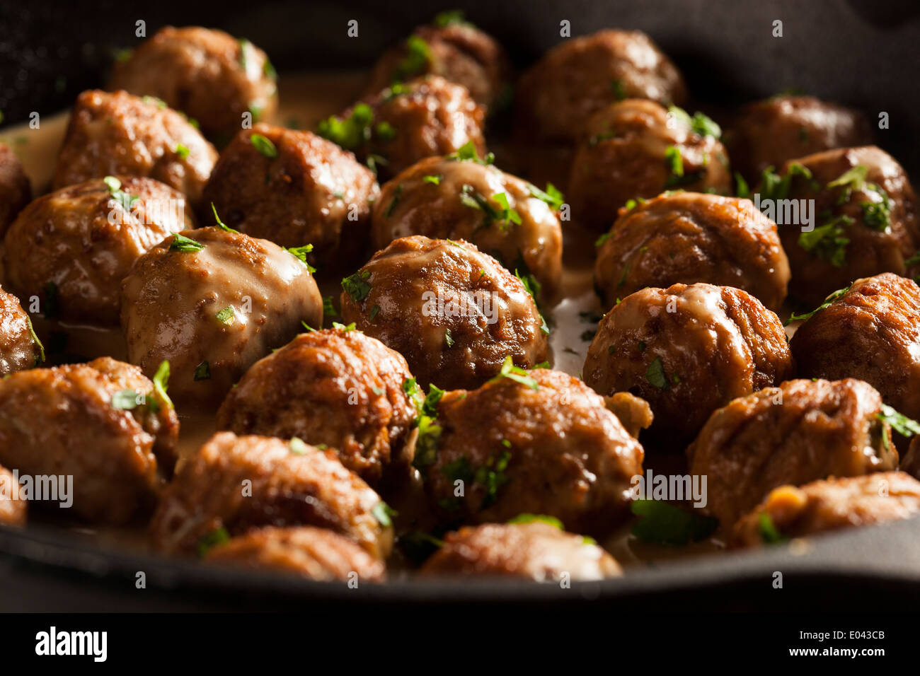 Des boulettes de viande suédoises à la crème et persil Banque D'Images