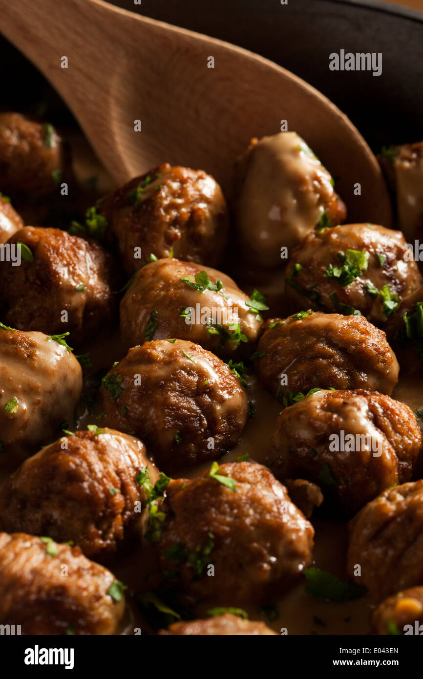 Des boulettes de viande suédoises à la crème et persil Banque D'Images