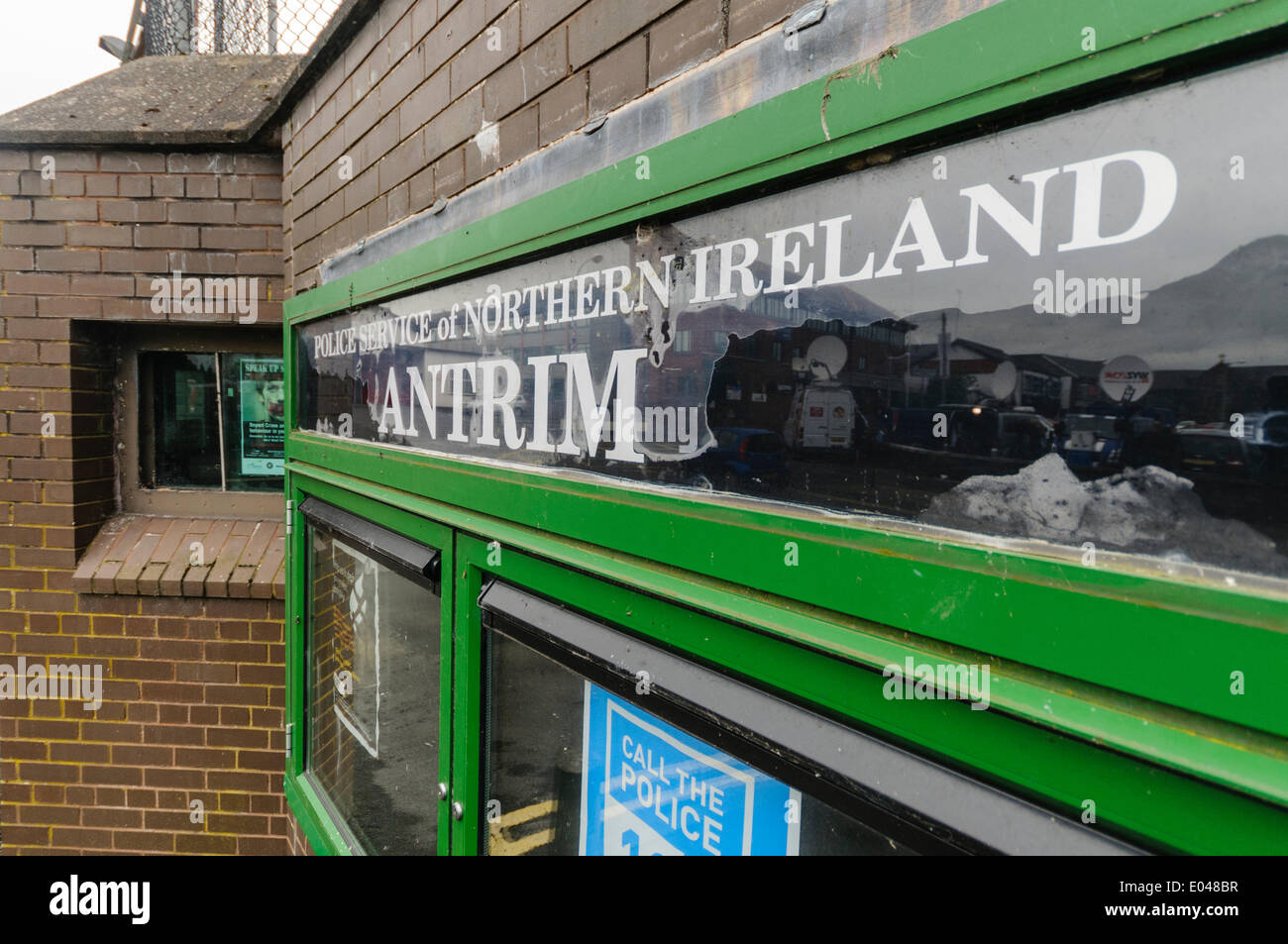 Poste de police PSNI Antrim et les crimes graves suite © Stephen Barnes/Alamy Live News Banque D'Images