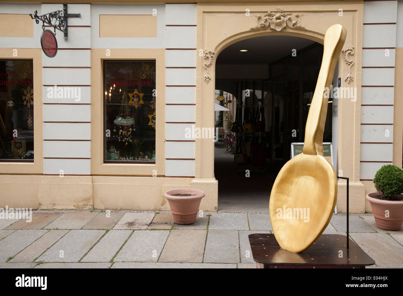 Kunst Handwerk et boutique sur High Street - Hauptstrabe, Dresde, Saxe, Allemagne Banque D'Images