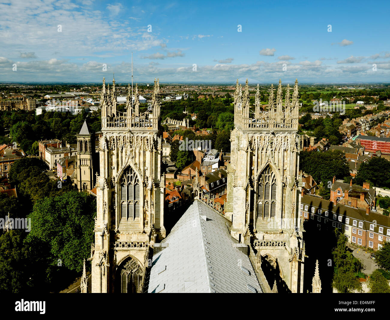La cathédrale de York , VUE DEPUIS LE TOIT DE LA CATHÉDRALE DE YORK YORKSHIRE ANGLETERRE UK Banque D'Images