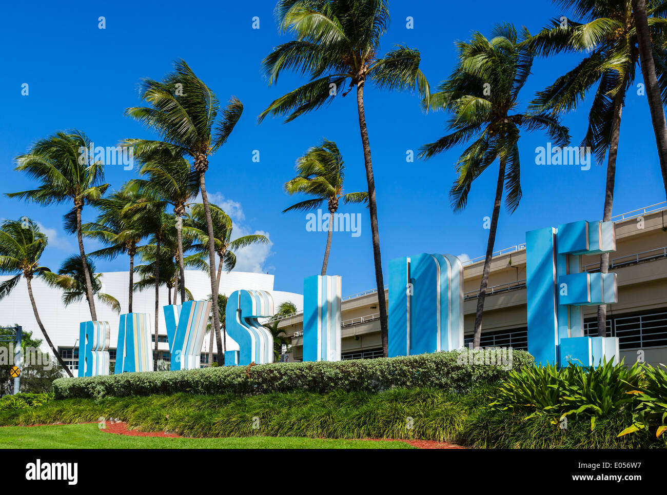 Affiche à l'extérieur de Bayside Marketplace dans le centre-ville de Miami, Floride, USA Banque D'Images