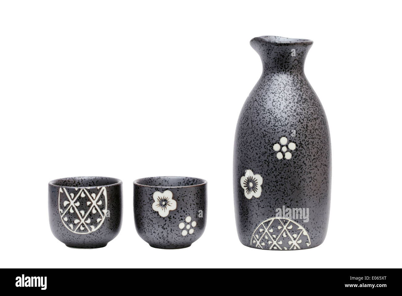 Bouteille de sake Japonais et tasse Banque D'Images