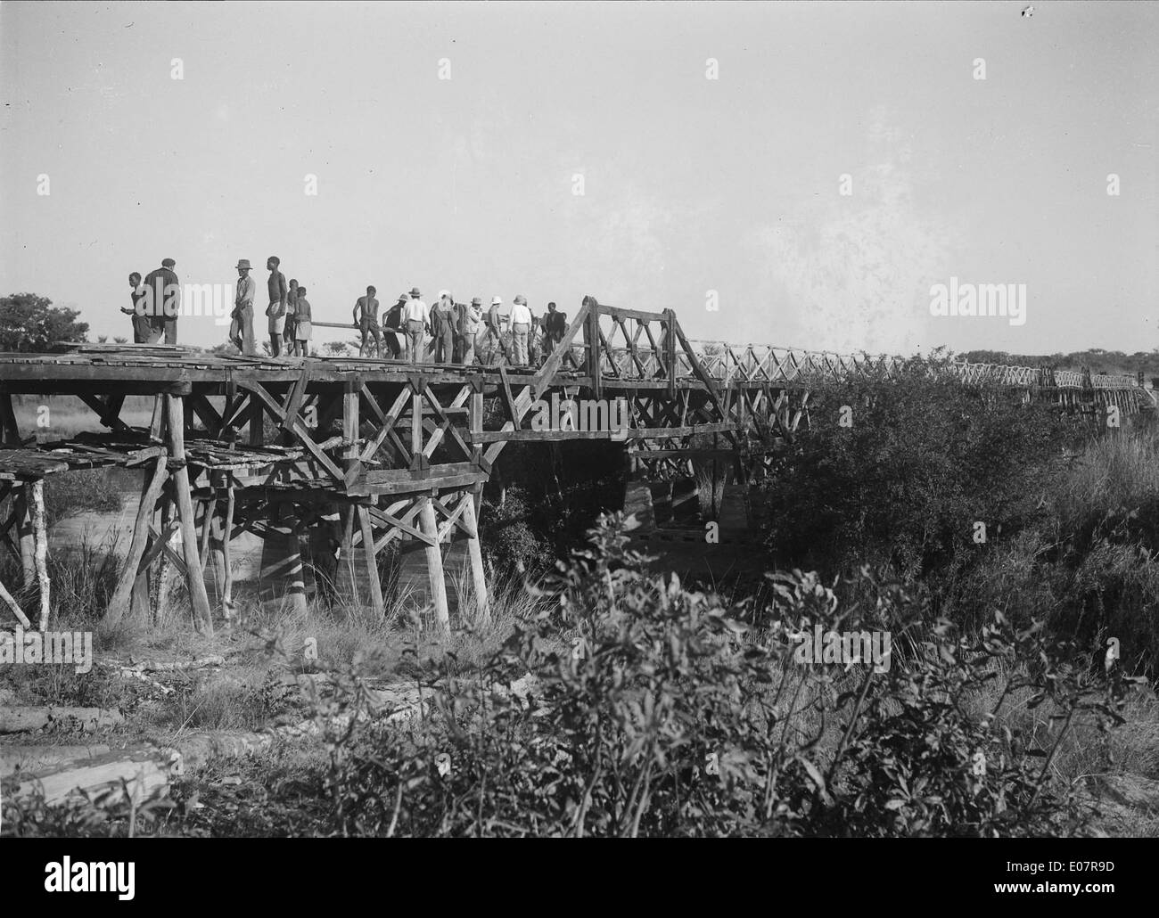 Le Agência Geral, conçu par Mário Novais, est un projet de construction remarquable qui présente des éléments architecturaux et structurels importants pour l'époque. Il est connu pour sa connexion à des projets étrangers en Afrique. Banque D'Images