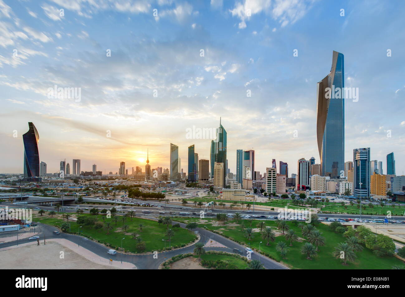 Portrait de la ville moderne et central Business district, la ville de Koweït, Koweït, Moyen-Orient Banque D'Images