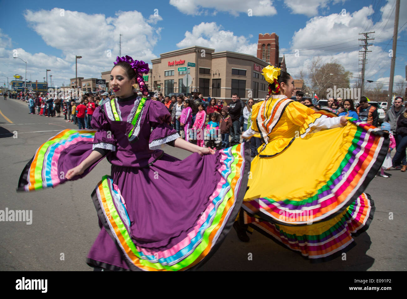 Detroit, Michigan - Le défilé annuel de Cinco de Mayo dans le quartier de Mexico-sud-ouest de Detroit. Banque D'Images