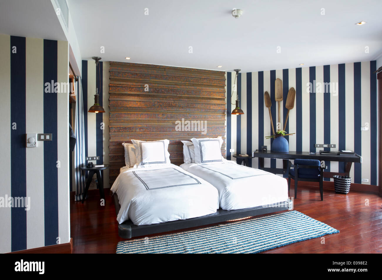 Vue panoramique de Nice chambre moderne et élégante. Banque D'Images