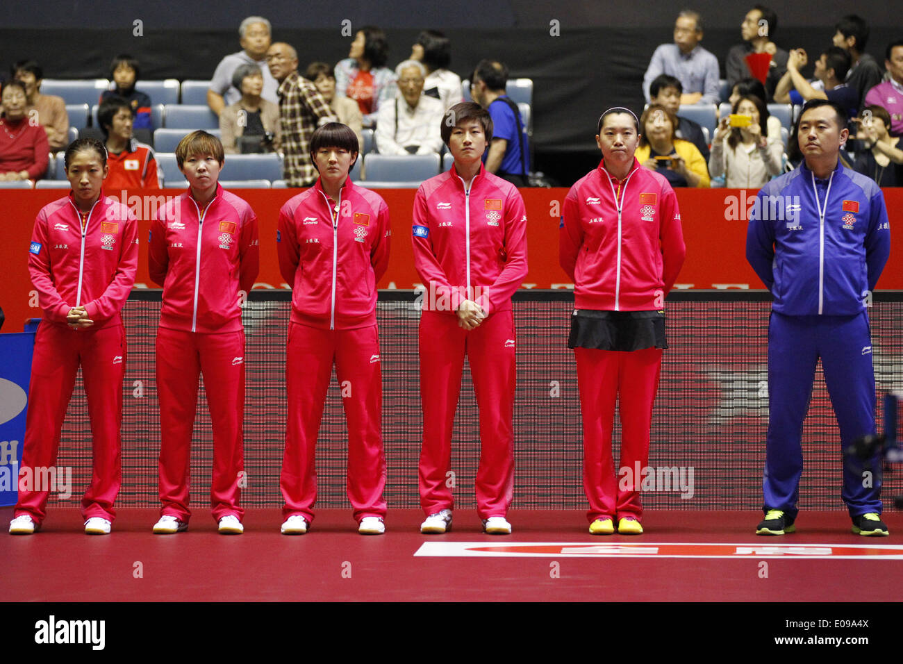 3 mai 2014 - Tennis de Table : 2014 World Team Tennis de Table match quart de femmes entre la Chine 3-0 la RPD de Corée au 1er Gymnase de Yoyogi, Tokyo, Japon. © AFLO SPORT/Alamy Live News Banque D'Images