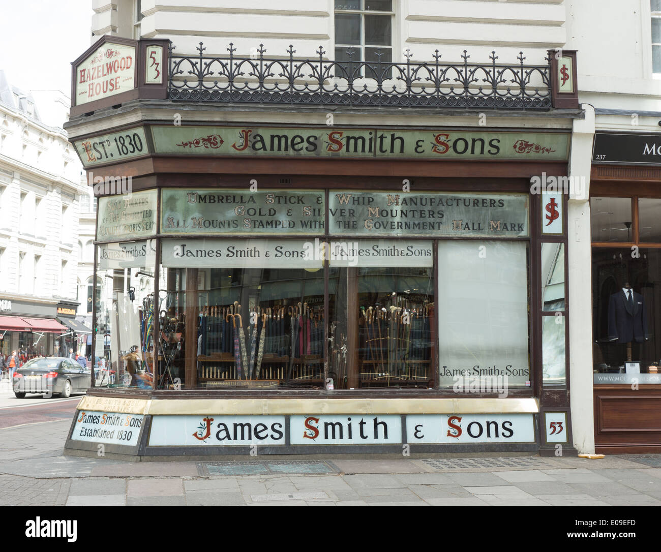 James smith umbrella shop Banque de photographies et d’images à haute