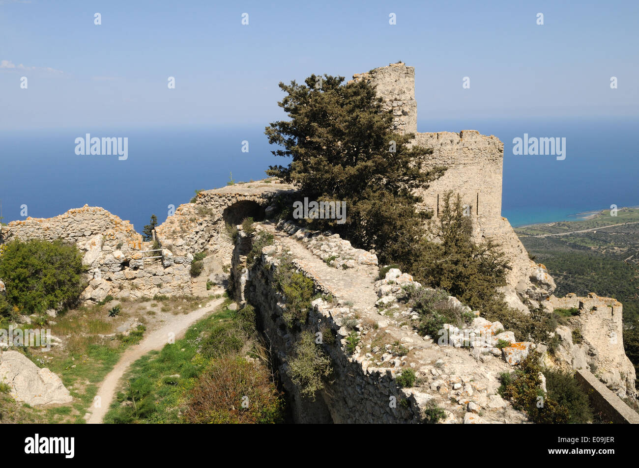Château croisé du Kirpasa Kantara vers la péninsule nord de Chypre Banque D'Images