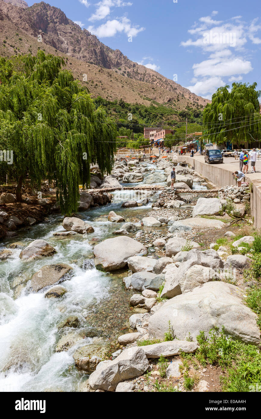 Rivière dans la vallée de l'Ourika Setti-Fatma, village près de Marrakech, Maroc, Afrique du Nord Banque D'Images