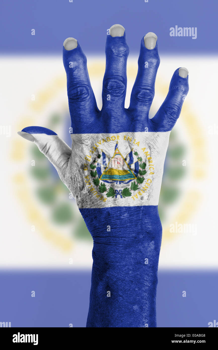 Part d'une vieille femme à l'arthrite isolated on white El Salvador Banque D'Images