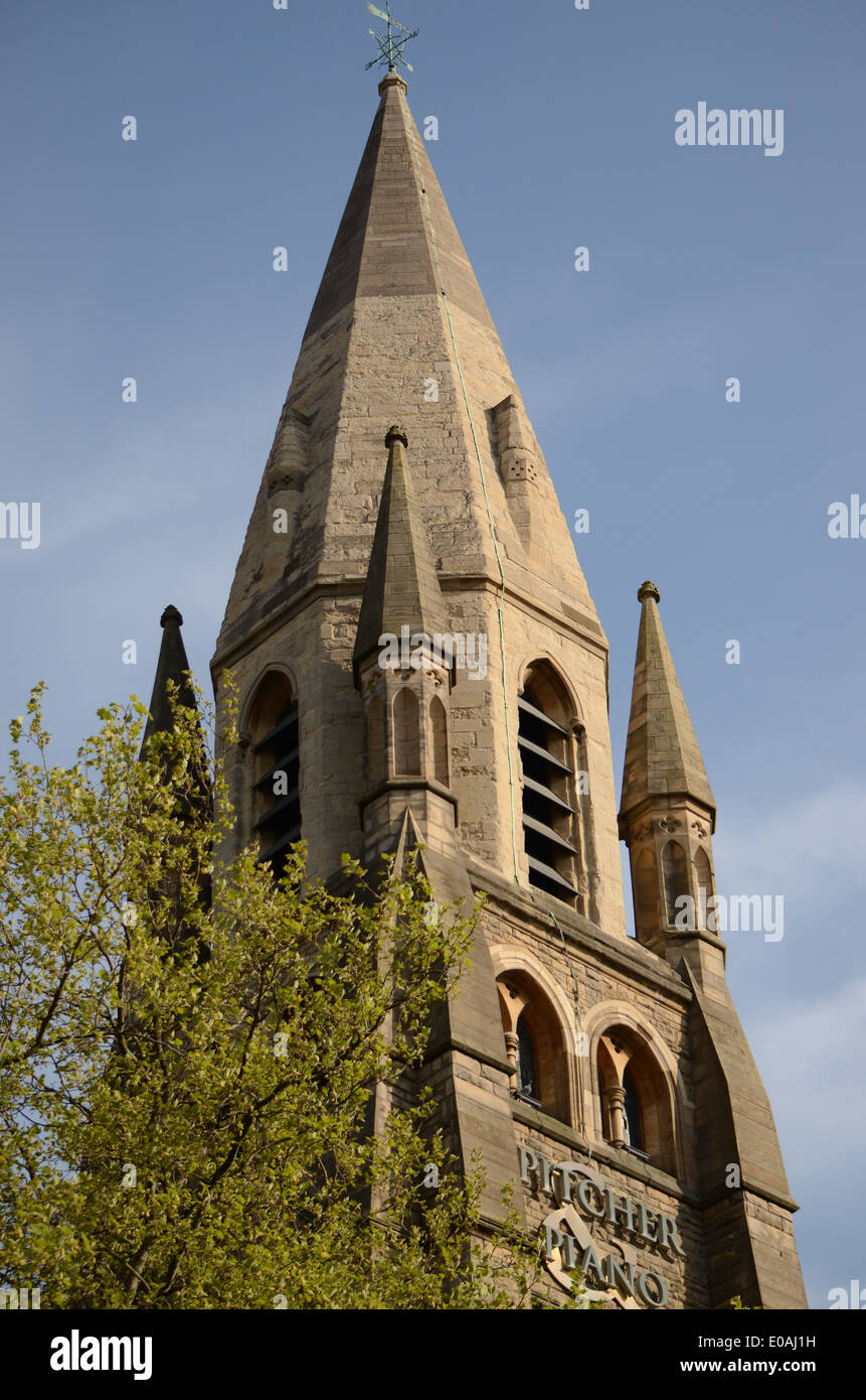 L'église qui est maintenant convertie pitcher et piano à Nottingham Banque D'Images